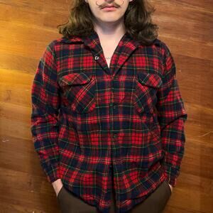 VINTAGE 70s Pendleton Plaid Wool Outdoor Shirt Size L Retro Dagger Collar